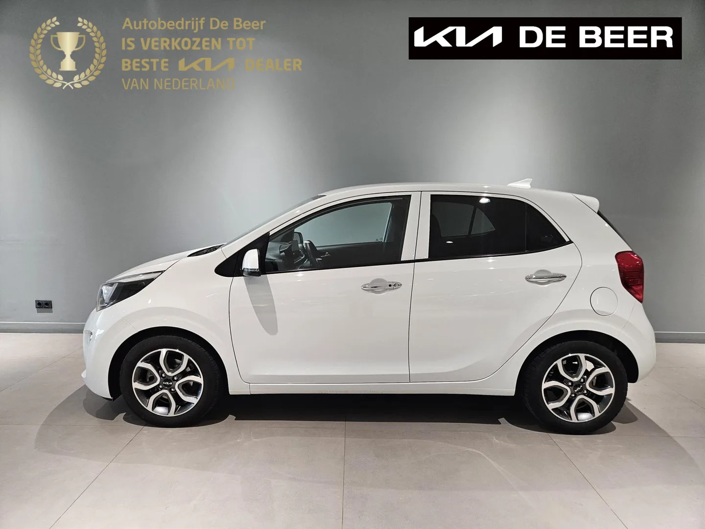 Kia Picanto (2023) — foto 1