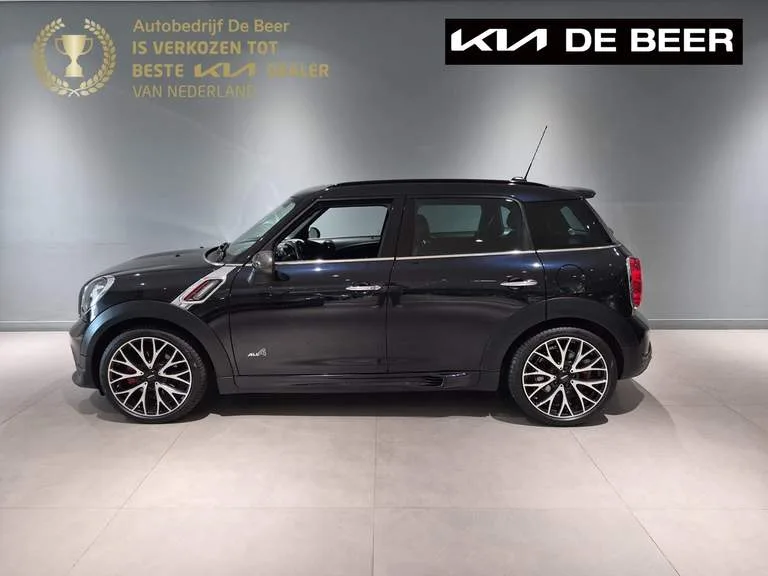 MINI Countryman (2016) — foto 1