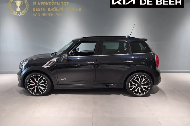 MINI Countryman (2016)