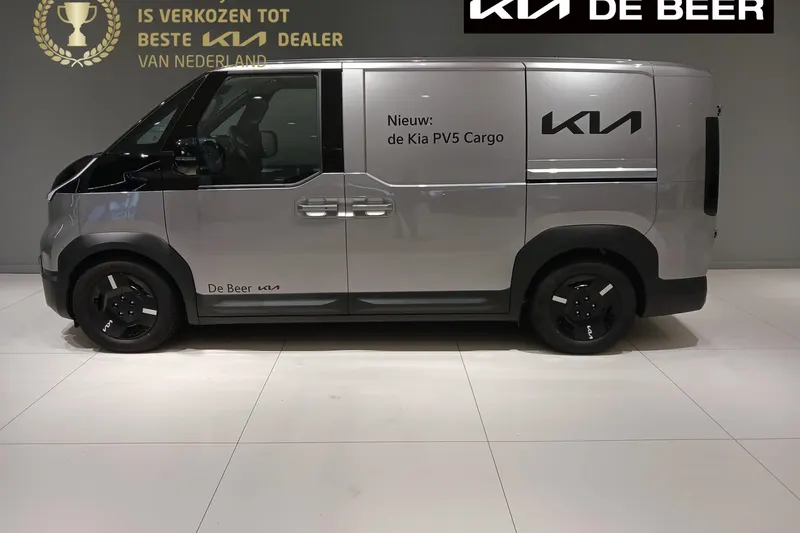 Kia PV5 (2025)