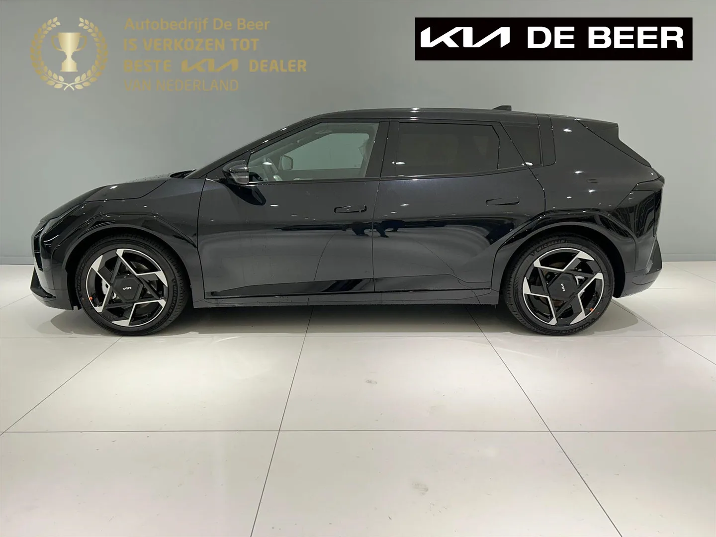 Kia EV4 (2026) — foto 1