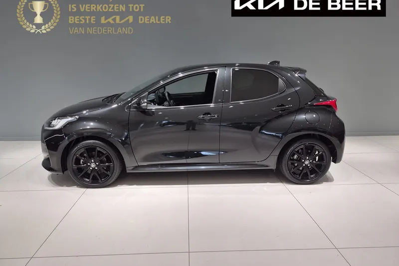 Toyota Yaris (2023)