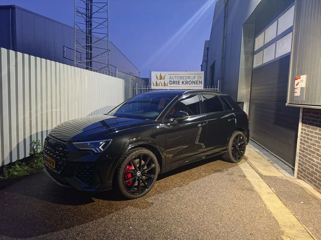 Audi Q3 (2021) — foto 1
