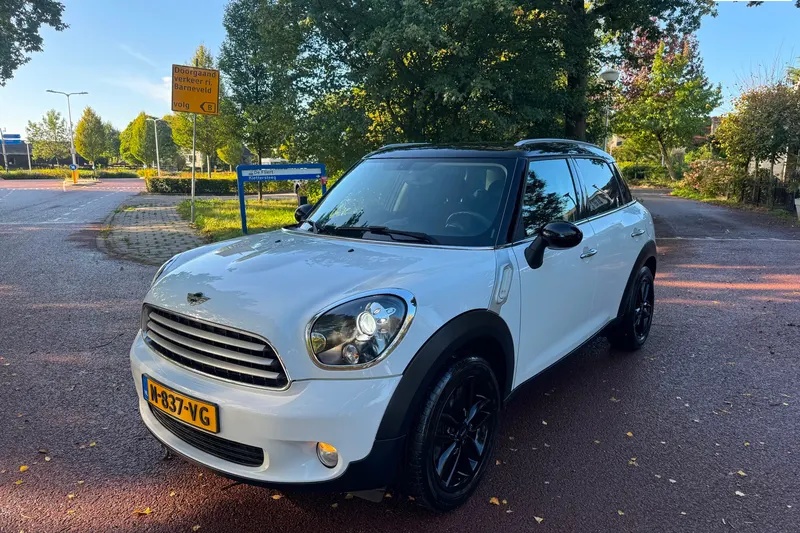 MINI Countryman (2014)