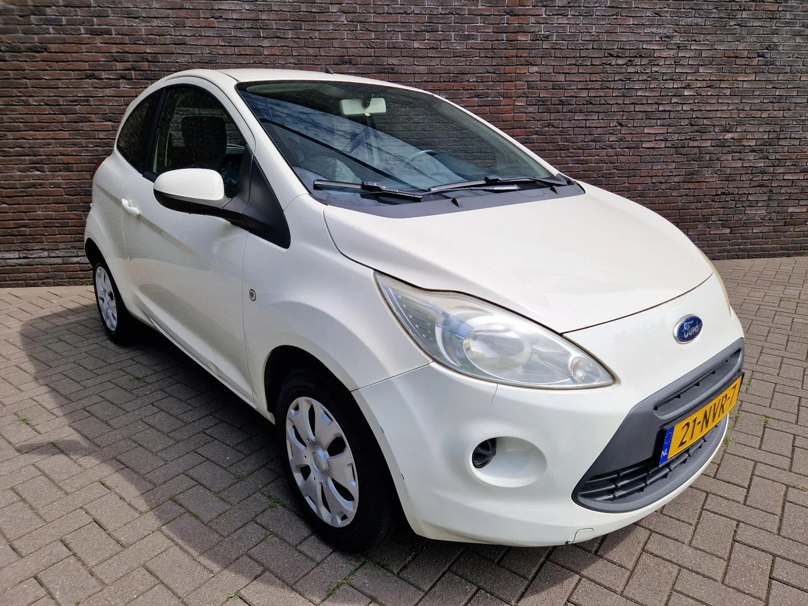 Ford Ka (2010) — foto 1