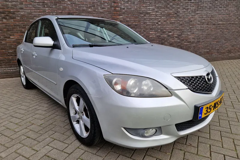 Mazda 3 (2004)