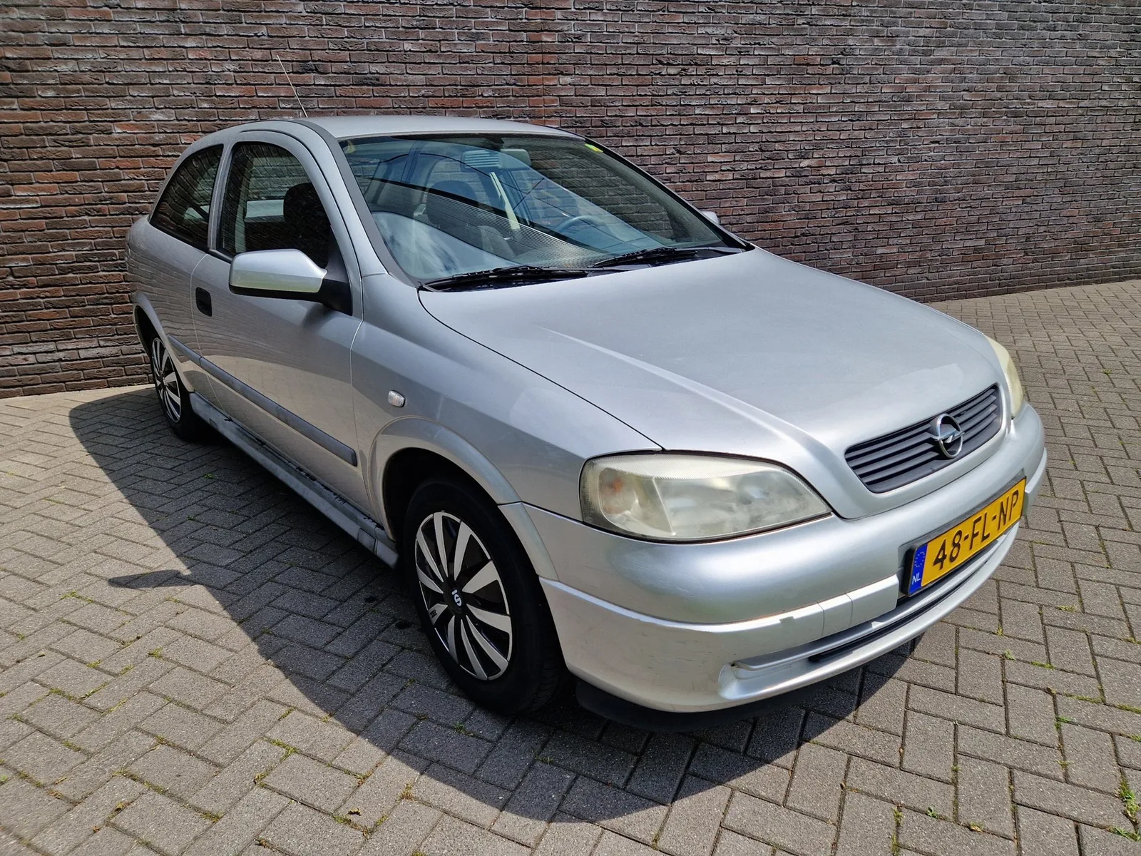 Opel Astra (2000) — foto 1