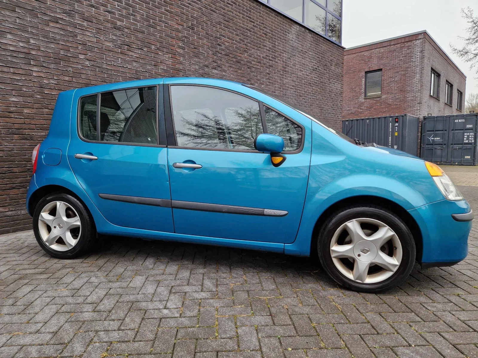 Renault Modus (2005) — foto 1