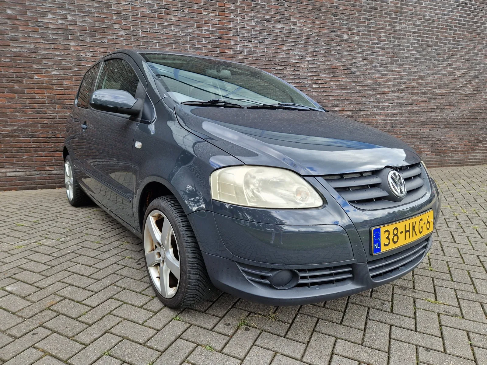 Volkswagen Fox (2009) — foto 1