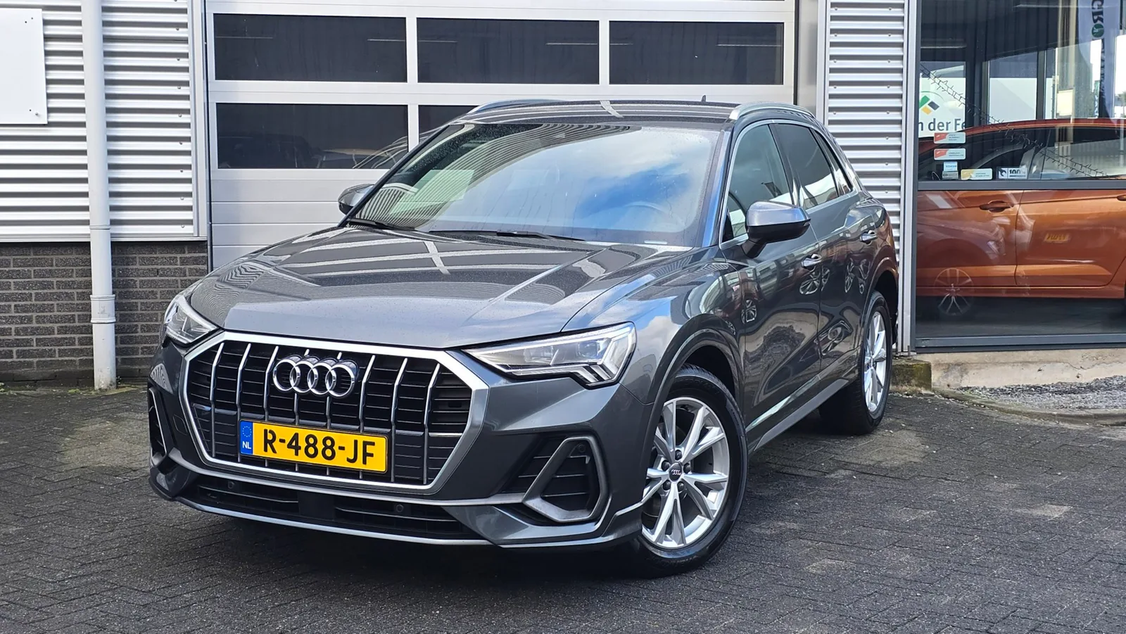Audi Q3 (2019) — foto 1