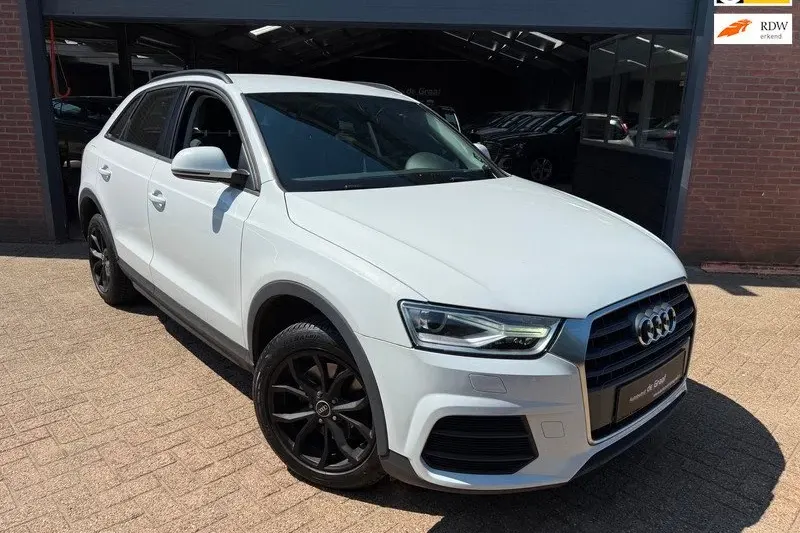 Audi Q3 (2017)