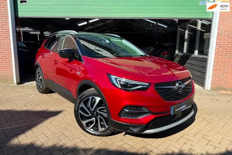 Opel Grandland (2017)