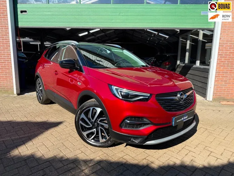 Opel Grandland (2017) — foto 1