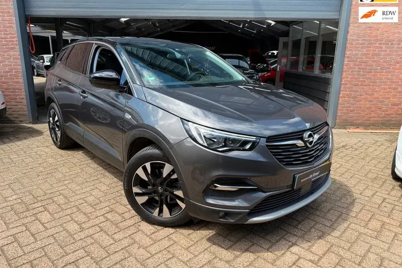 Opel Grandland (2019)