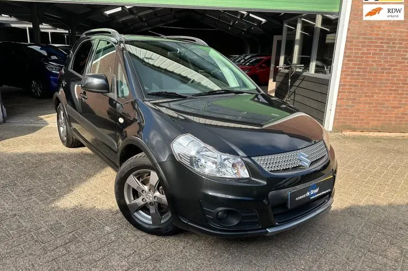 Suzuki SX4 (2011)