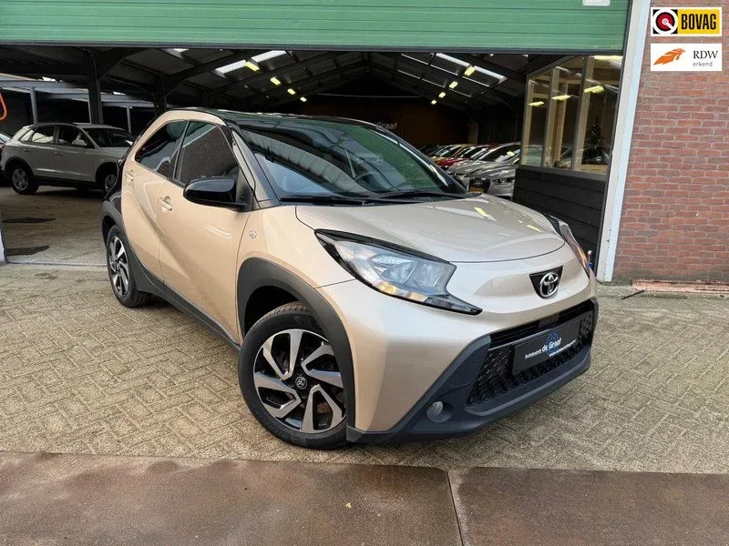 Toyota Aygo (2022) — foto 1