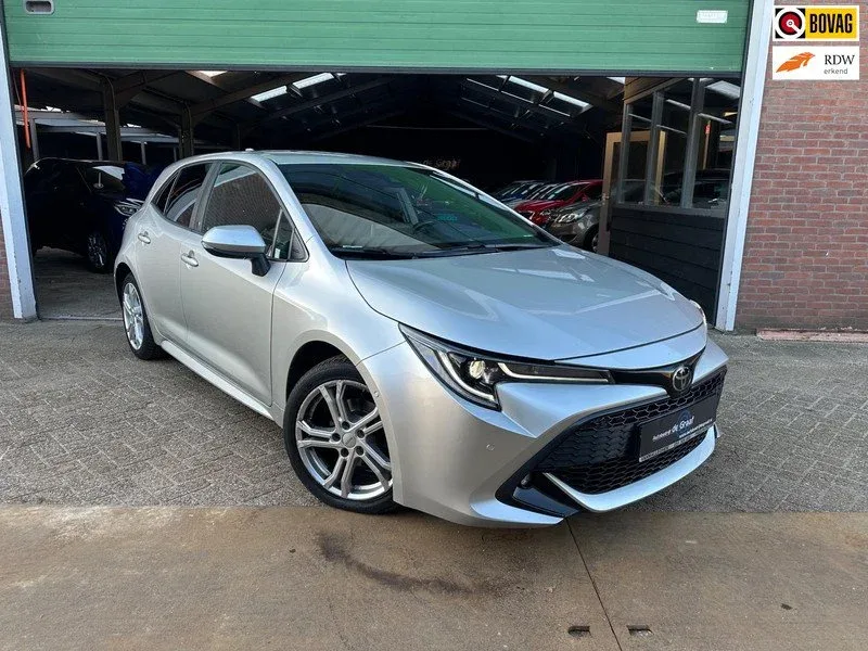 Toyota Corolla (2020) — foto 1