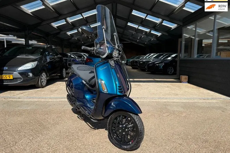 Vespa Bromscooter Sprint 50 S (2022)