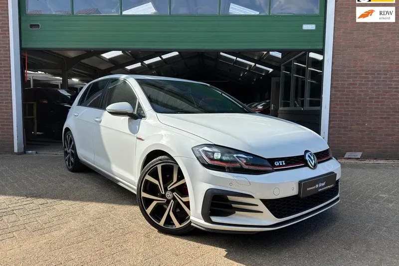 Volkswagen Golf (2017)
