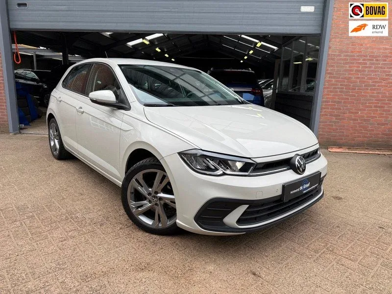 Volkswagen Polo (2023) — foto 1