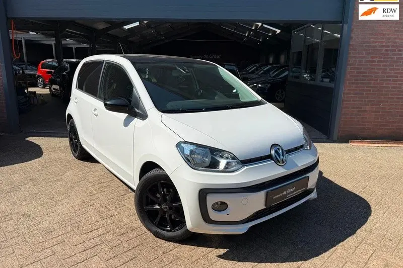 Volkswagen Up! (2018)