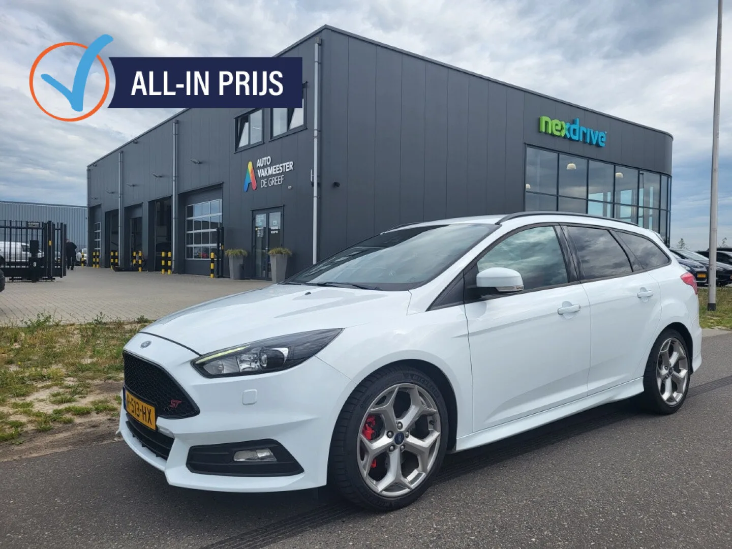 Ford Focus (2018) — foto 1