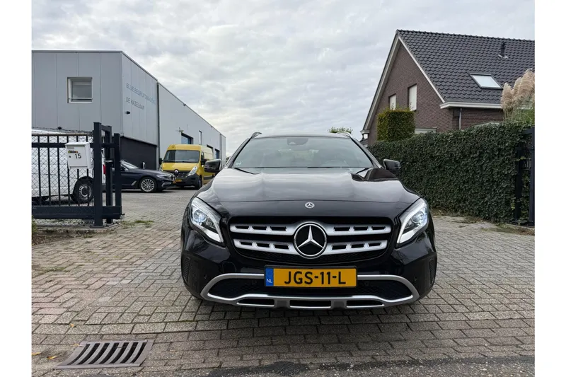 Mercedes-Benz GLA (2018)