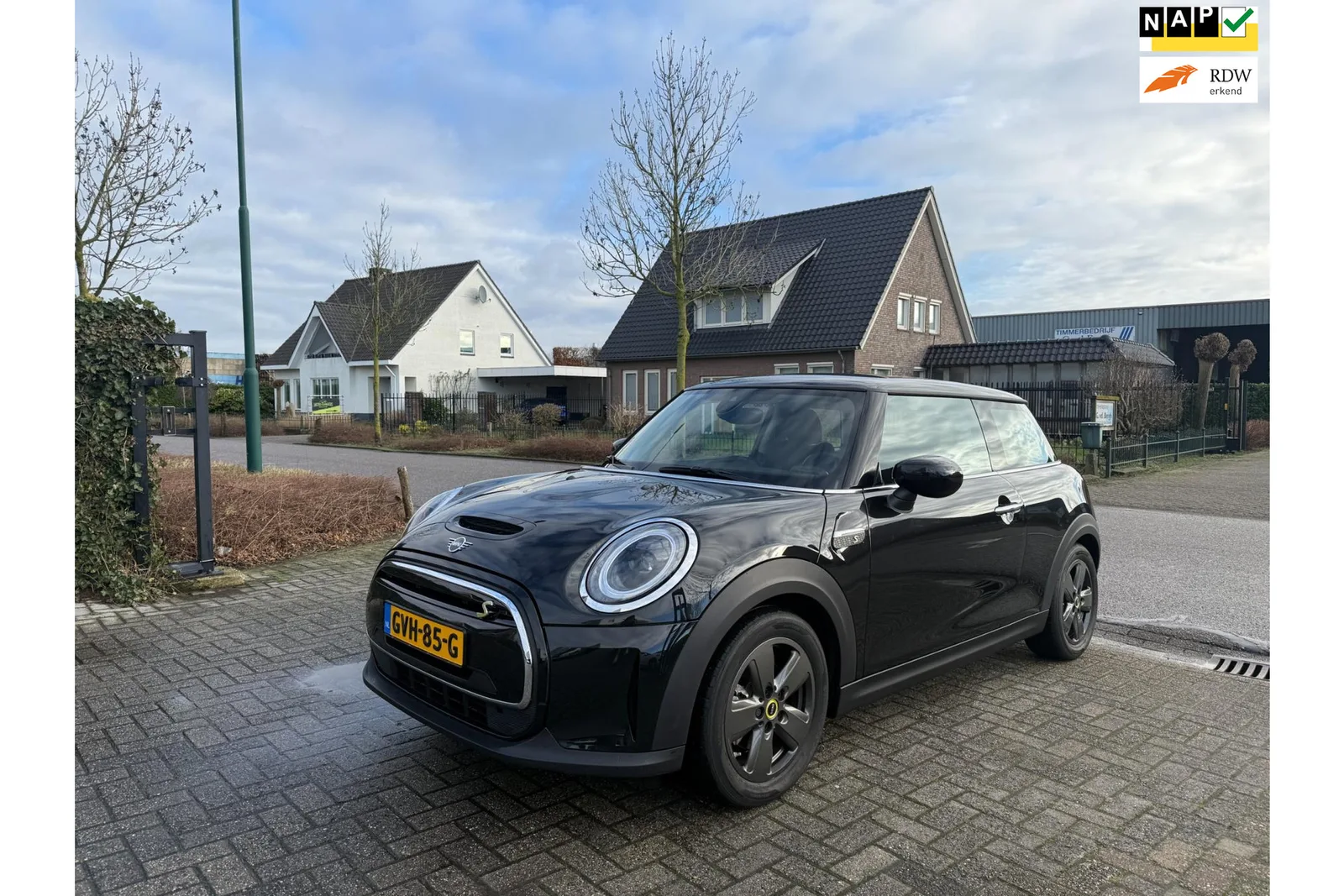 MINI Electric (2023) — foto 1