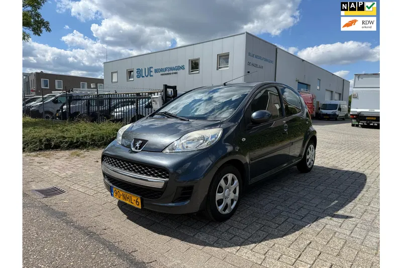 Peugeot 107 (2010)