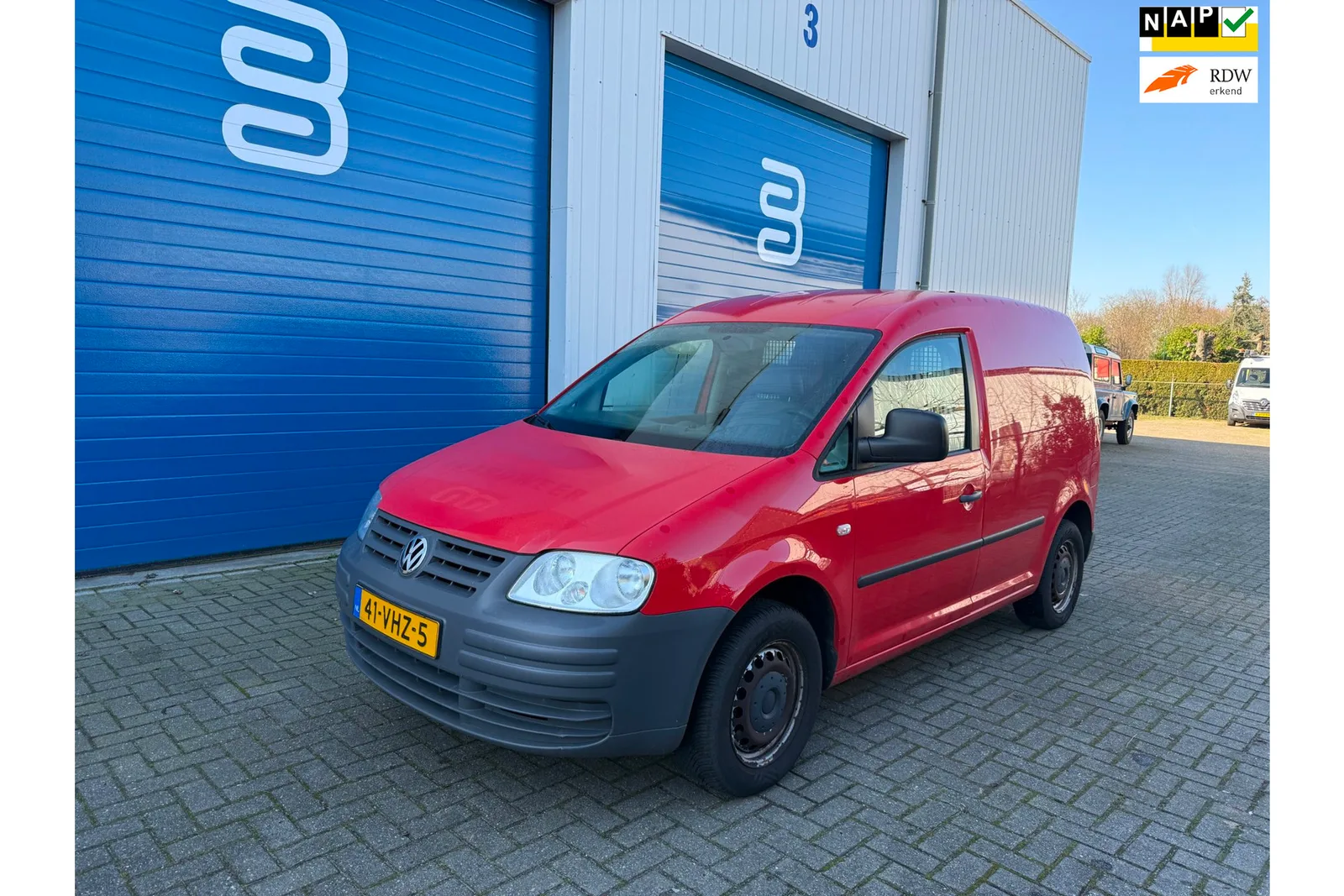 Volkswagen Caddy (2007) — foto 1