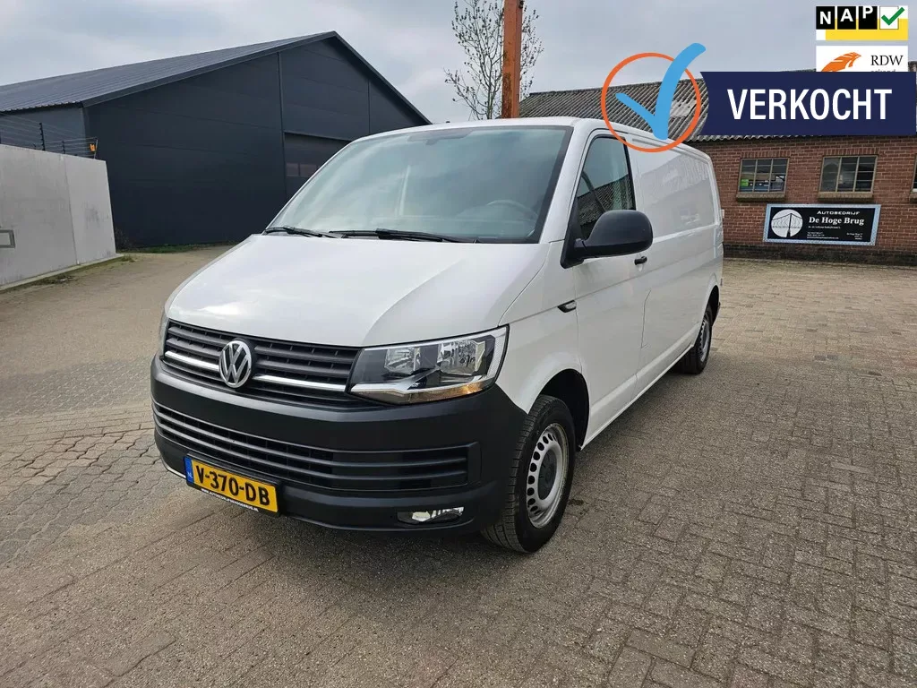Volkswagen Transporter (2017) — foto 1