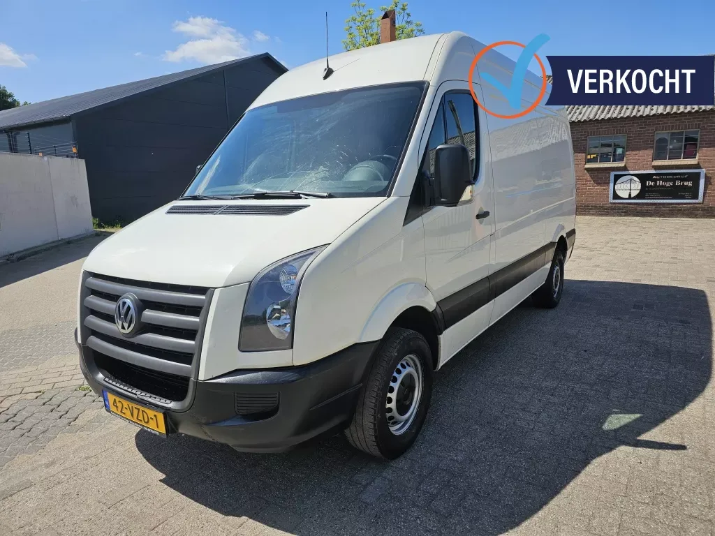 Volkswagen Crafter (2009) — foto 1
