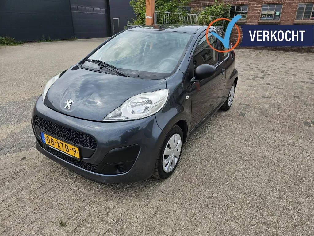 Peugeot 107 (2012) — foto 1