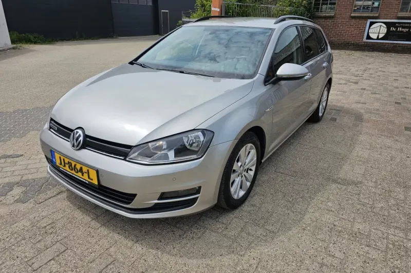 Volkswagen Golf (2016)