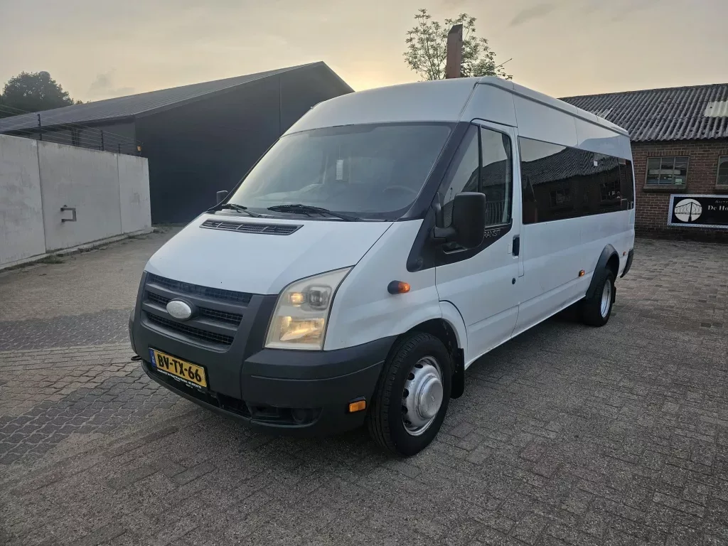 Ford Transit (2009) — foto 1