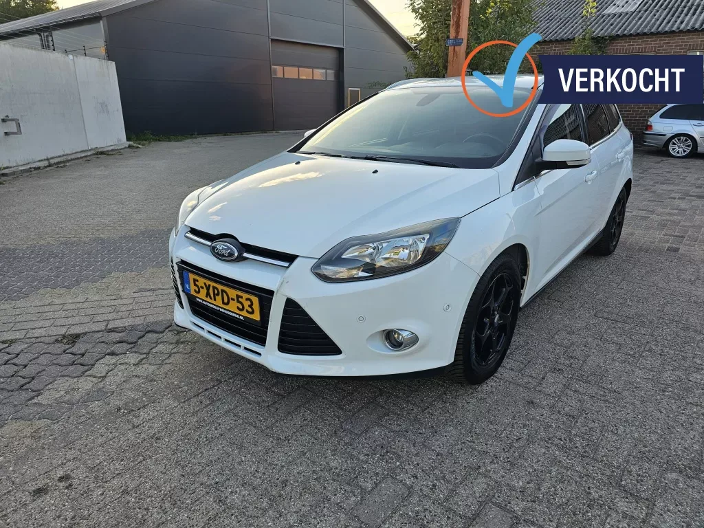 Ford Focus (2014) — foto 1