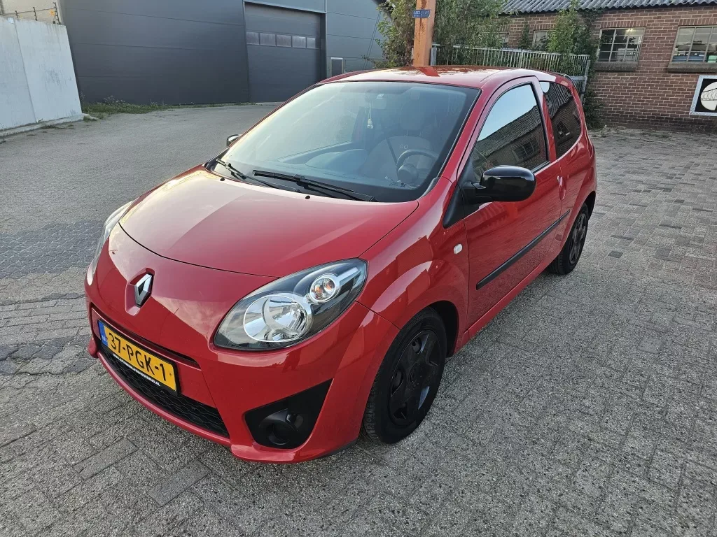 Renault Twingo (2011) — foto 1