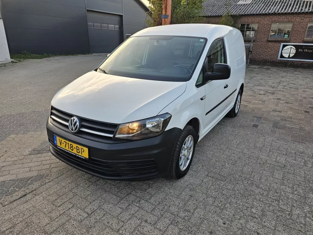 Volkswagen Caddy (2017) — foto 1