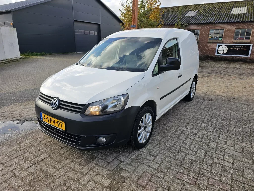Volkswagen Caddy (2011) — foto 1