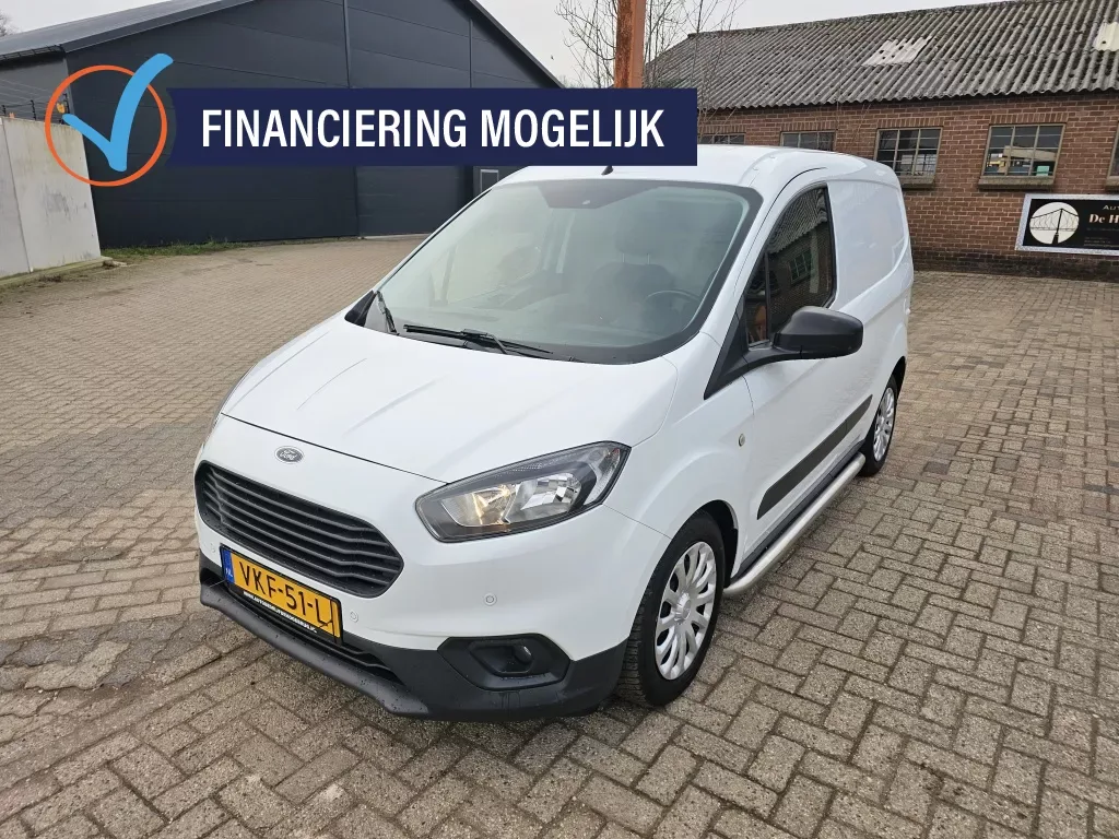 Ford Transit Courier (2021) — foto 1