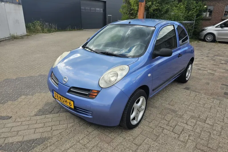Nissan Micra (2004)