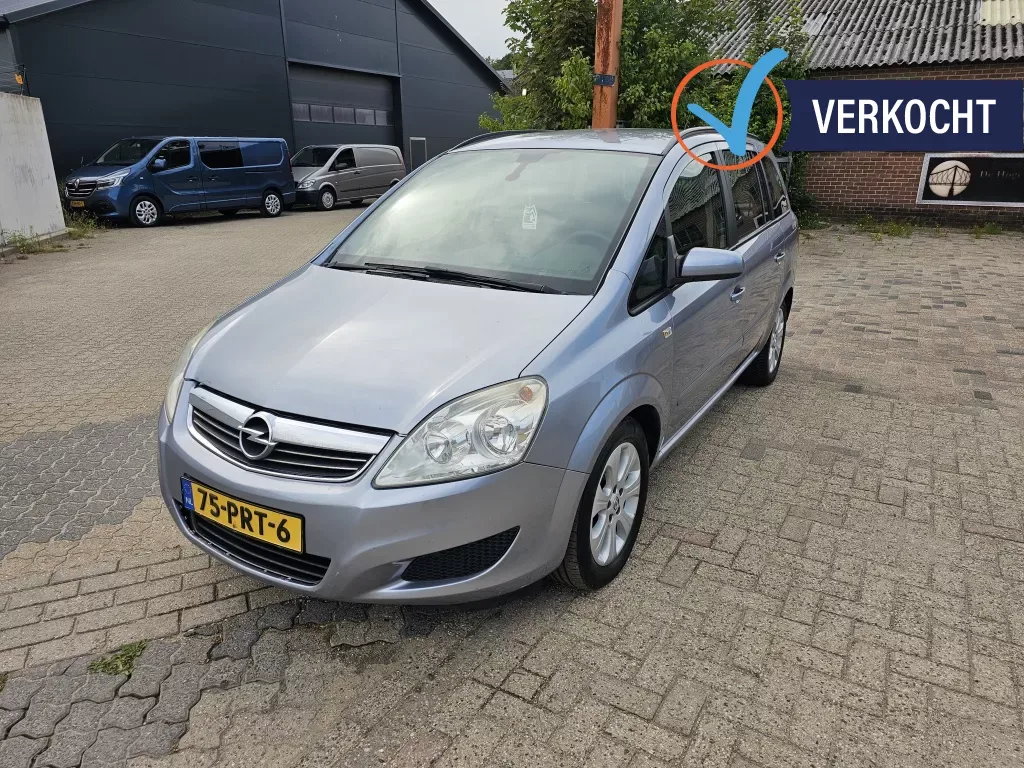 Opel Zafira (2008) — foto 1