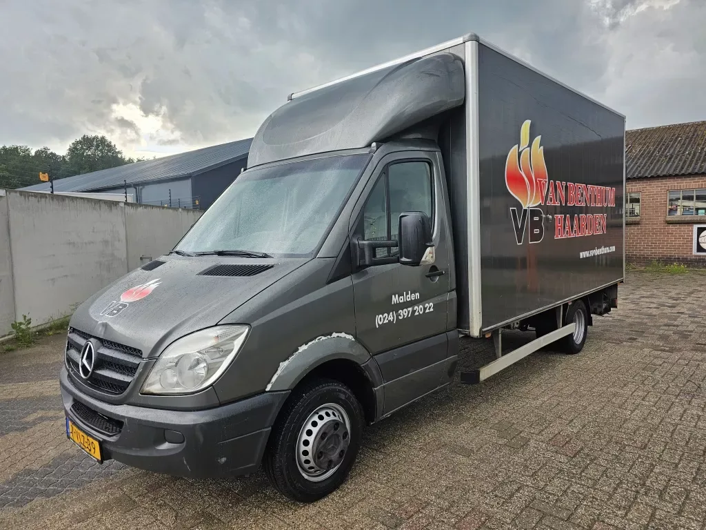 Mercedes-Benz Sprinter (2011) — foto 1