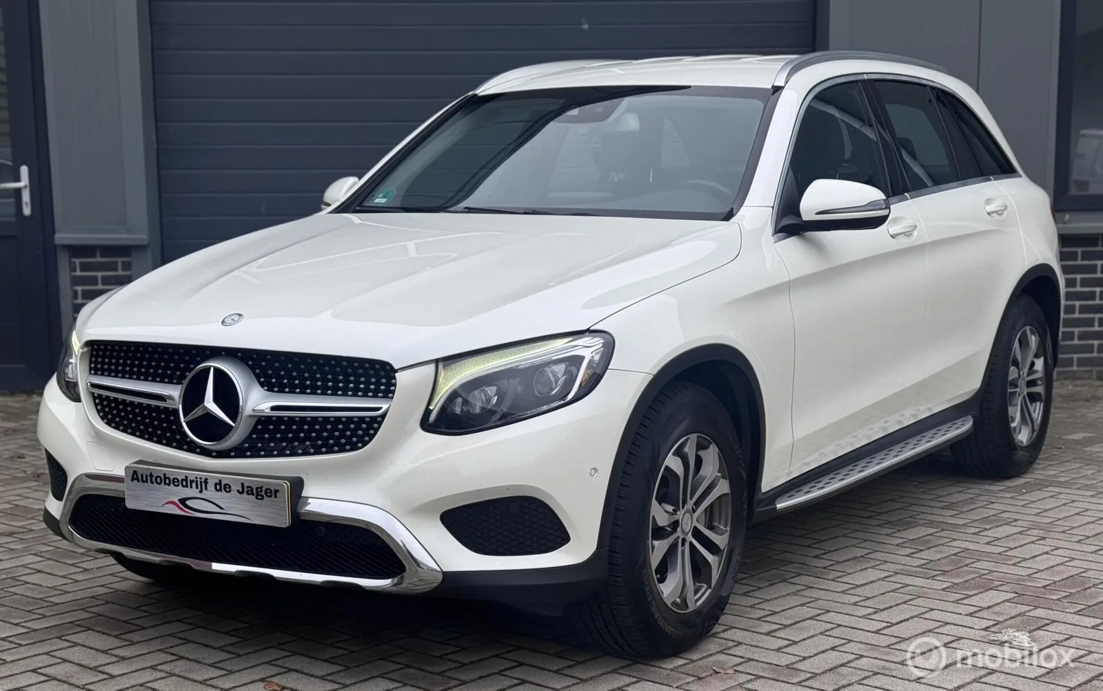 Mercedes-Benz GLC-Klasse (2016) — foto 1