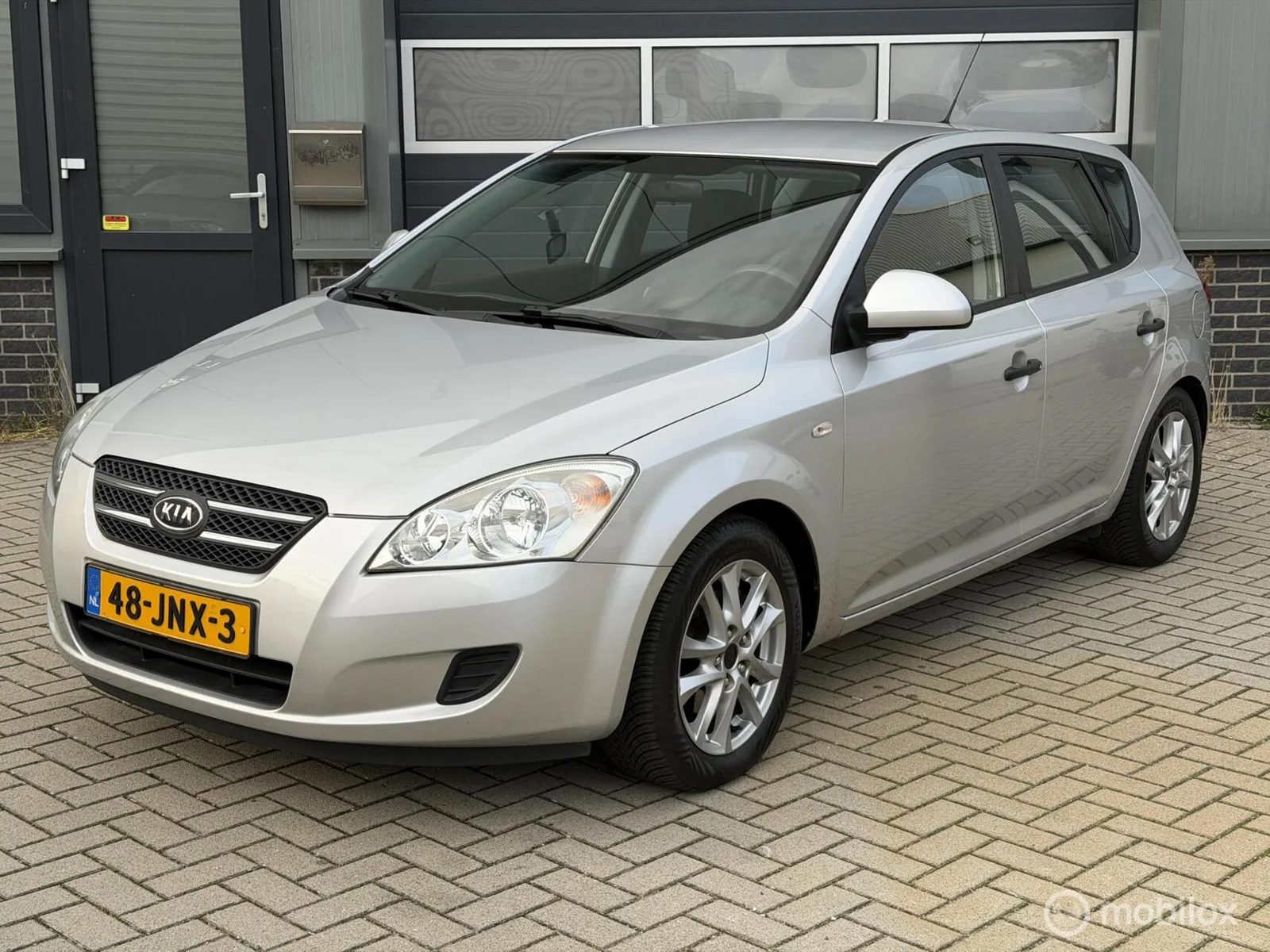 Kia Ceed (2009) — foto 1