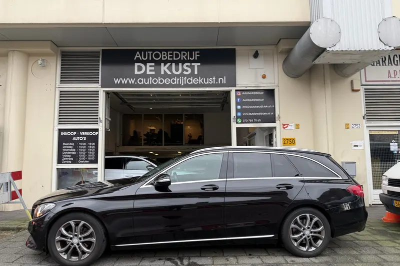 Mercedes-Benz C-Klasse (2015)