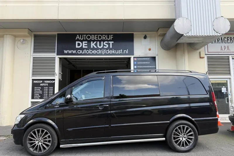 Mercedes-Benz Viano (2011)