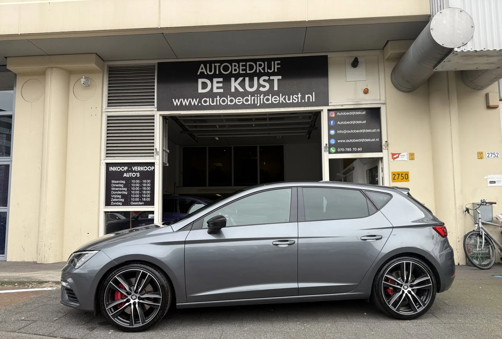 SEAT Leon (2018) — foto 1
