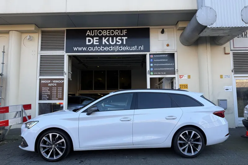 SEAT Leon Sportstourer (2021)