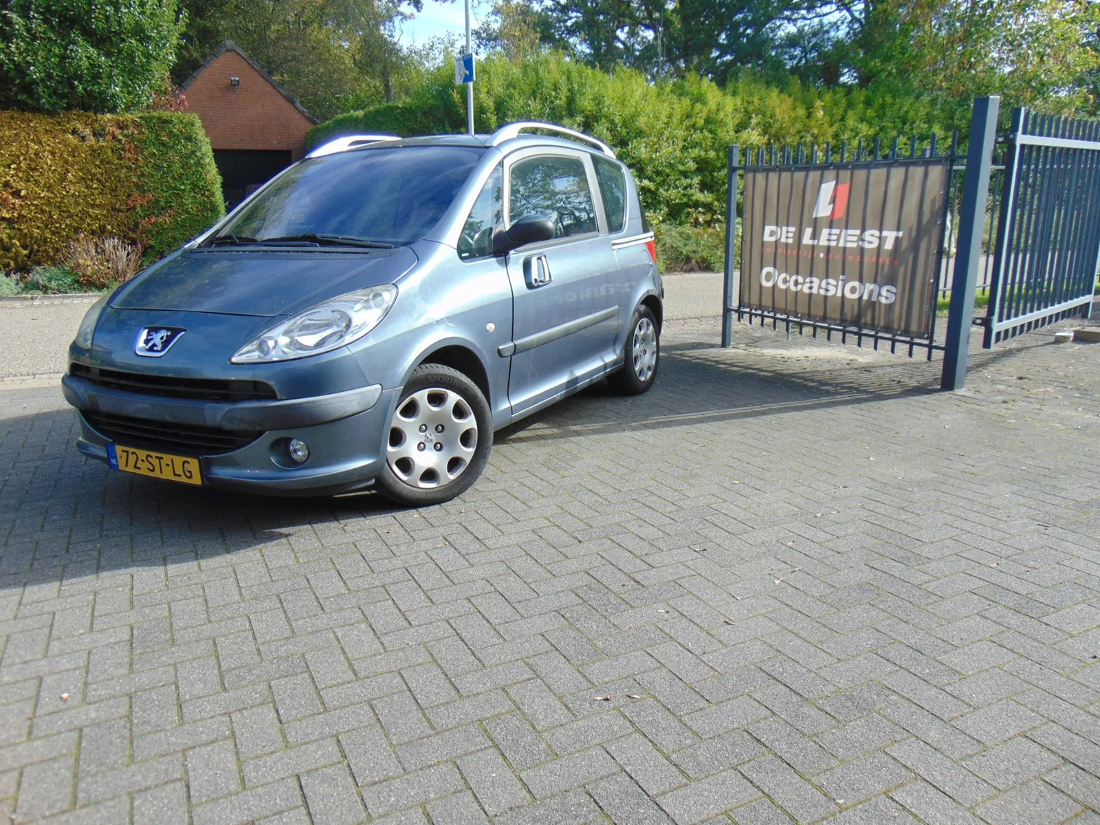 Peugeot 1007 (2006) — foto 1